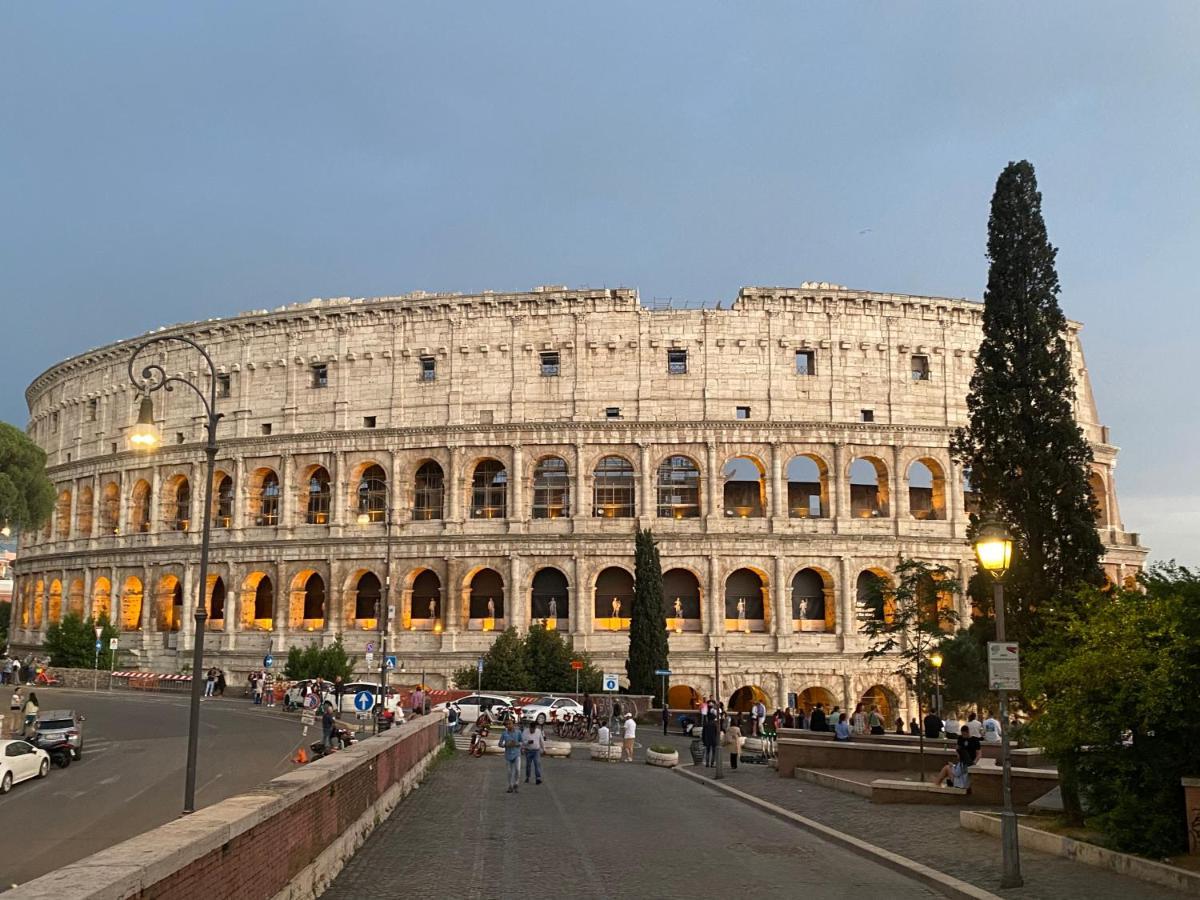 Pantheon Ancient Rome Apartment Bagian luar foto