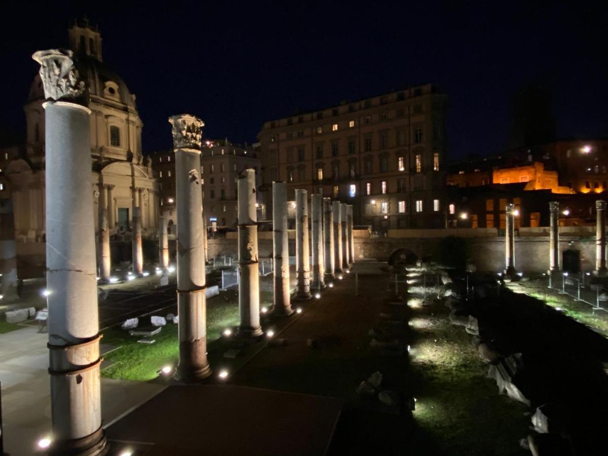 Pantheon Ancient Rome Apartment Bagian luar foto